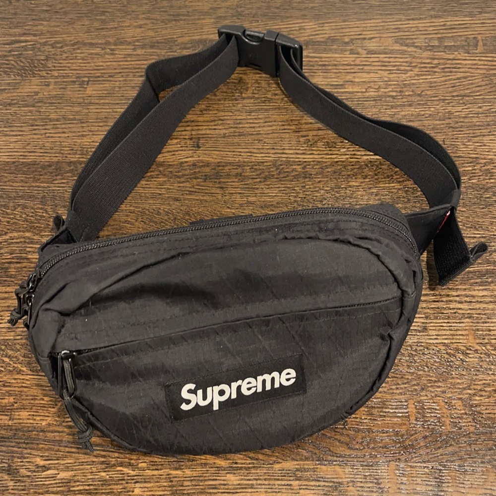 SUPREME Fanny pack / Belt bag UNISEX